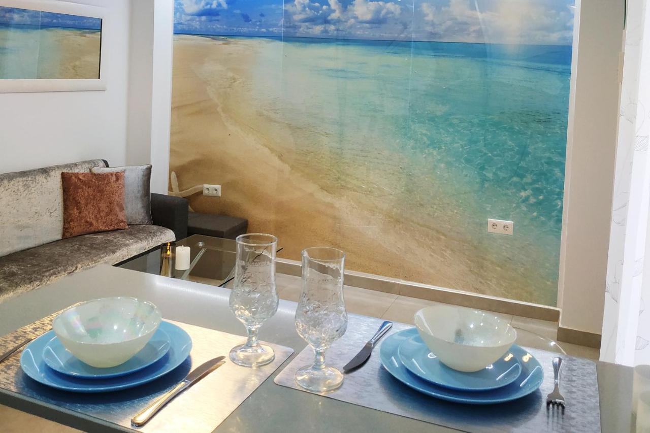 Blue Horizon Luxury Apartment เนร์คา ภายนอก รูปภาพ