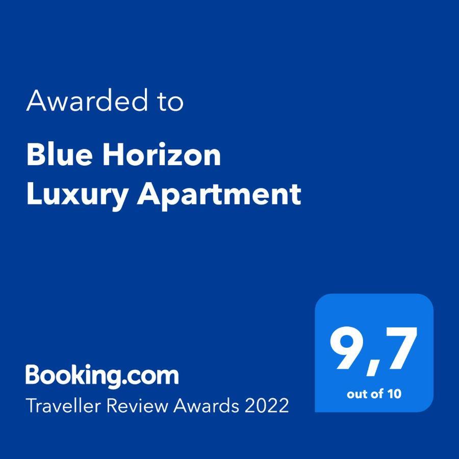 Blue Horizon Luxury Apartment เนร์คา ภายนอก รูปภาพ