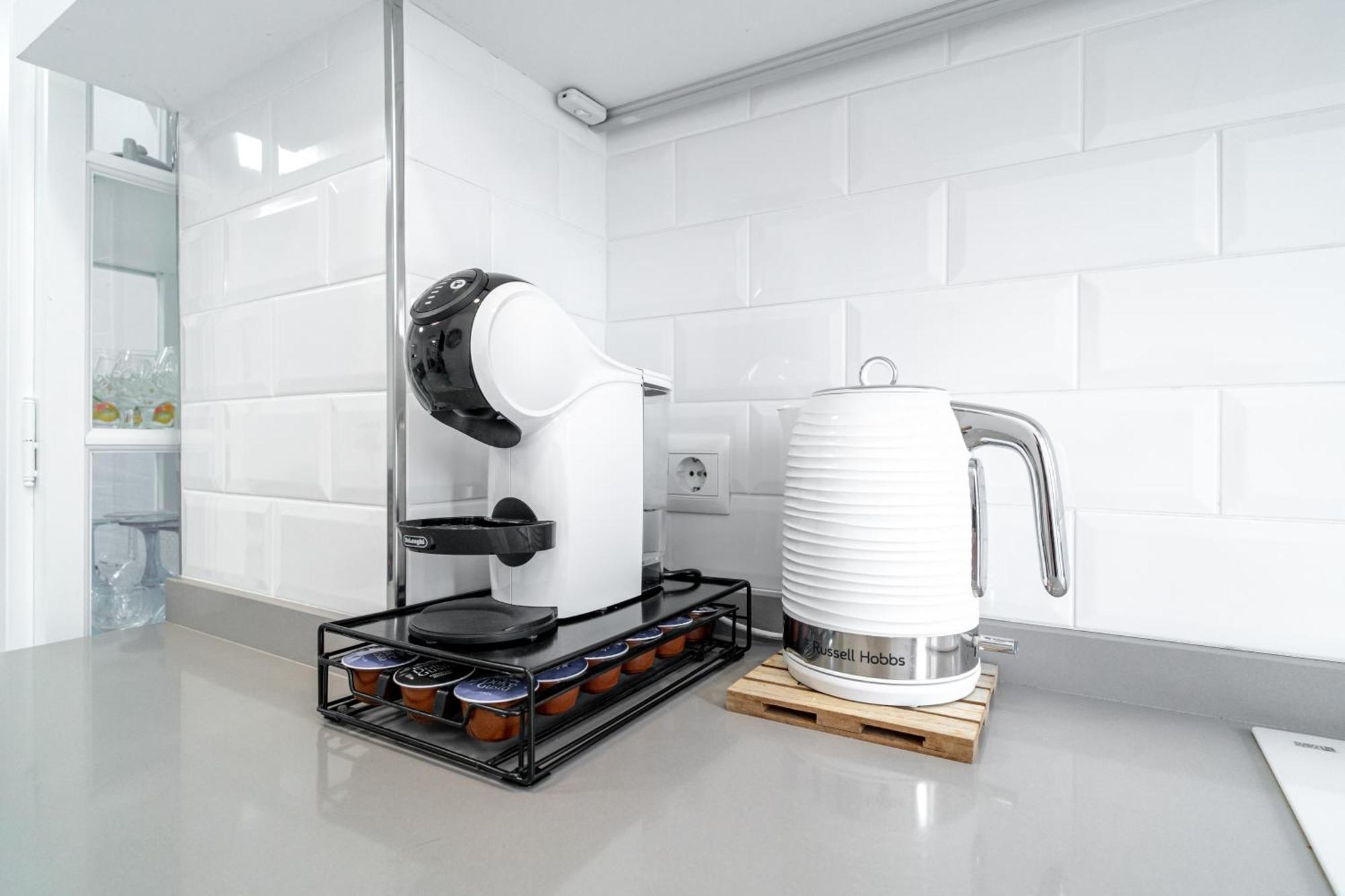 Blue Horizon Luxury Apartment เนร์คา ภายนอก รูปภาพ