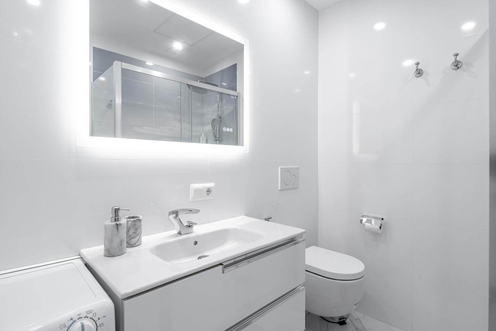 Blue Horizon Luxury Apartment เนร์คา ภายนอก รูปภาพ