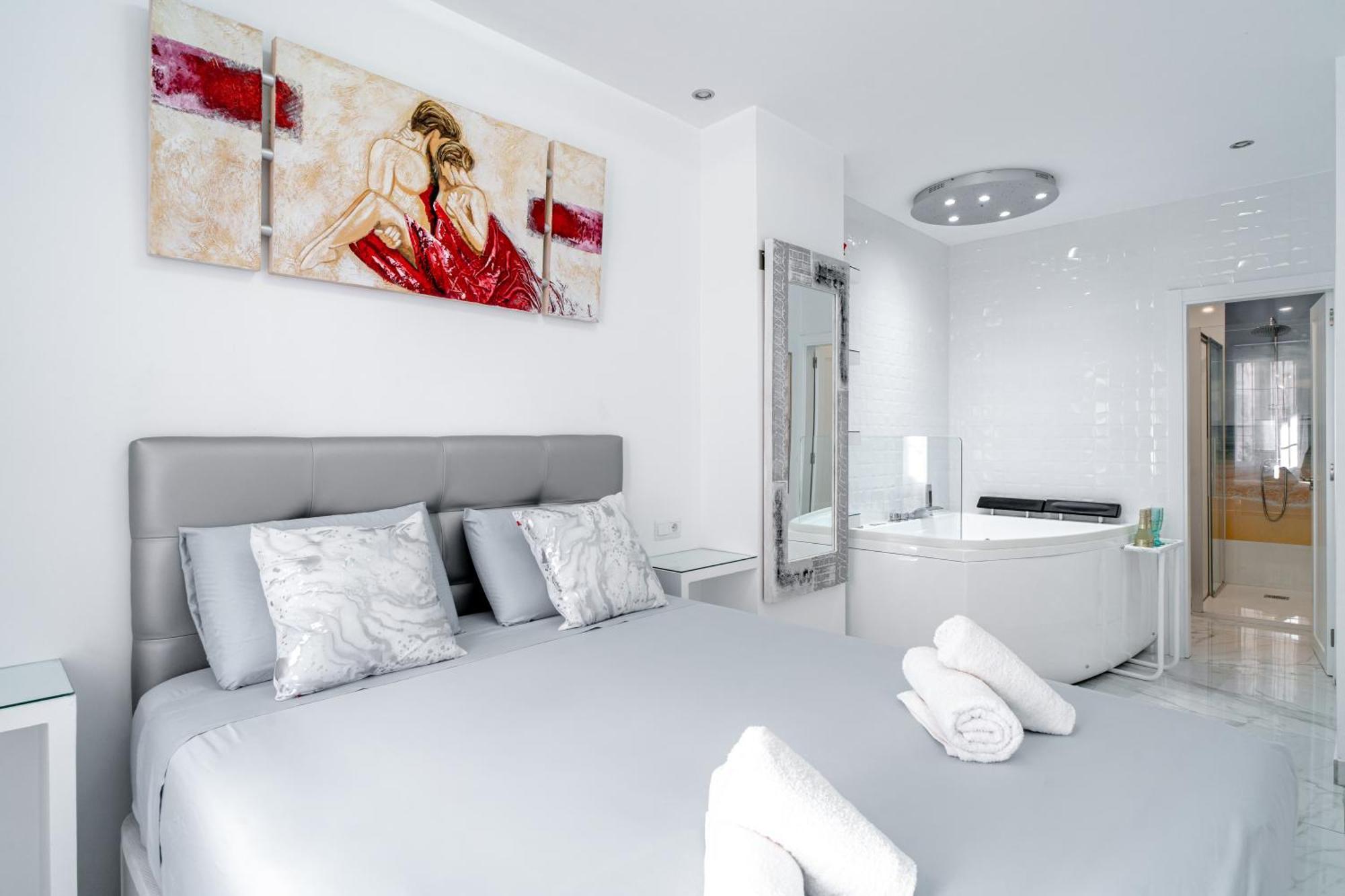 Blue Horizon Luxury Apartment เนร์คา ภายนอก รูปภาพ