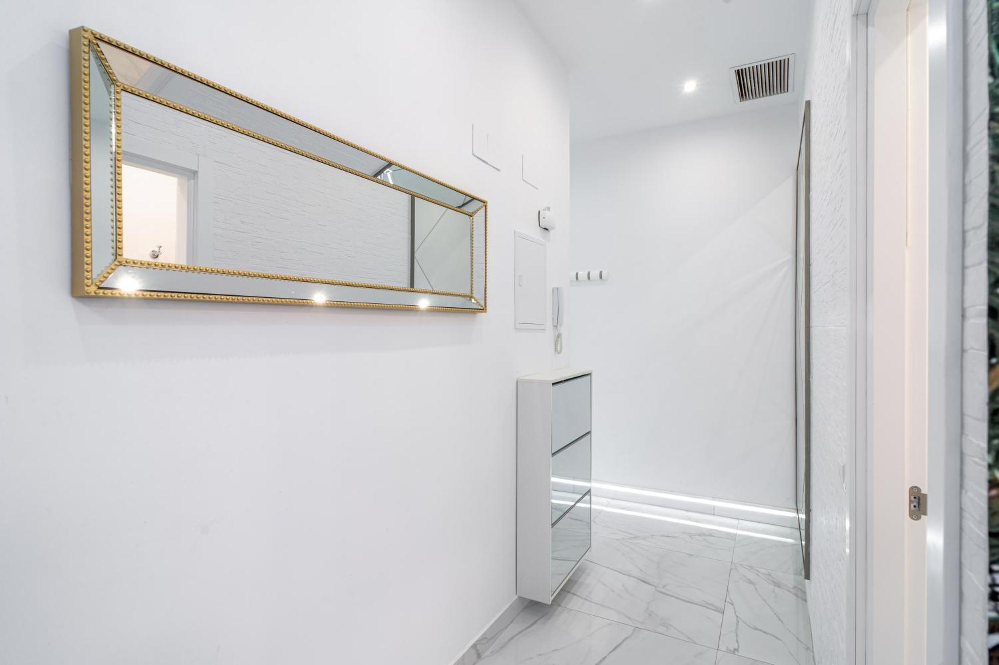 Blue Horizon Luxury Apartment เนร์คา ภายนอก รูปภาพ