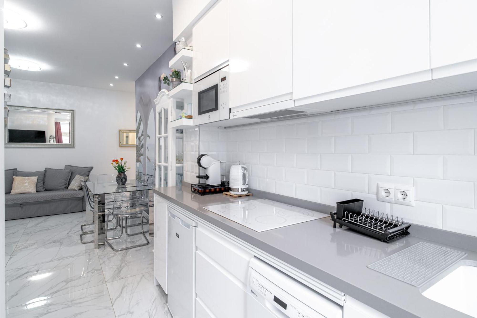 Blue Horizon Luxury Apartment เนร์คา ภายนอก รูปภาพ