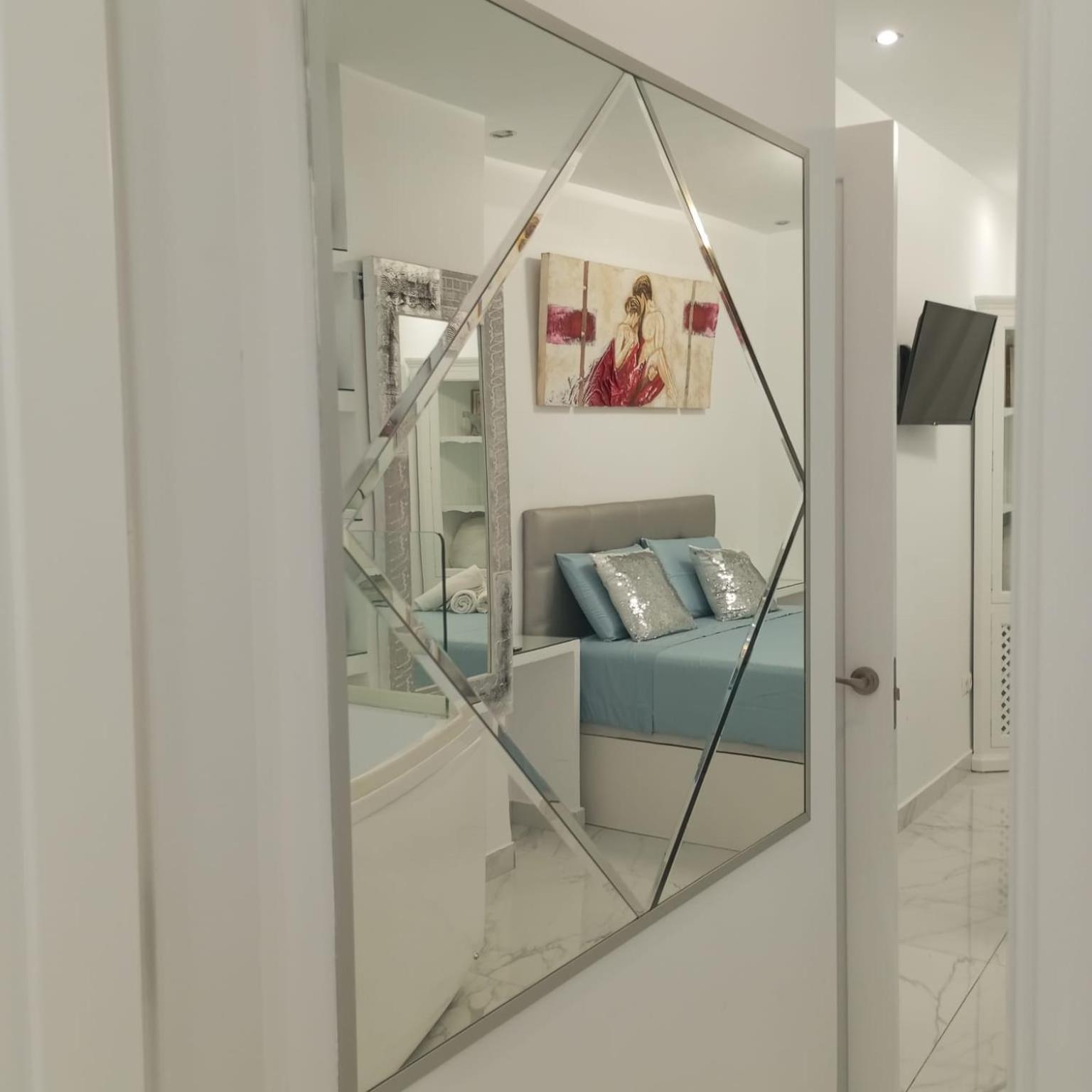 Blue Horizon Luxury Apartment เนร์คา ภายนอก รูปภาพ